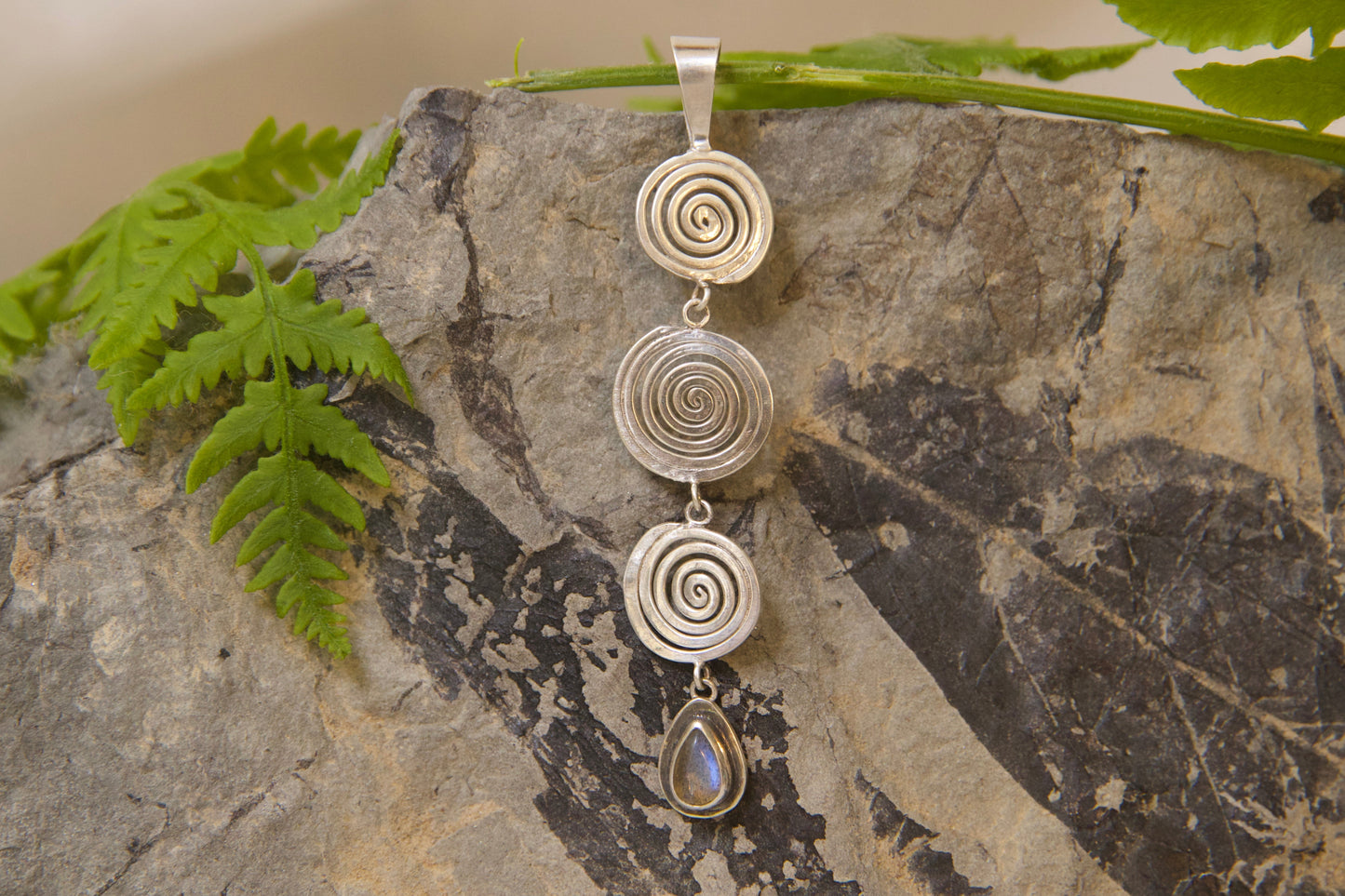 Ocean swirls pendant