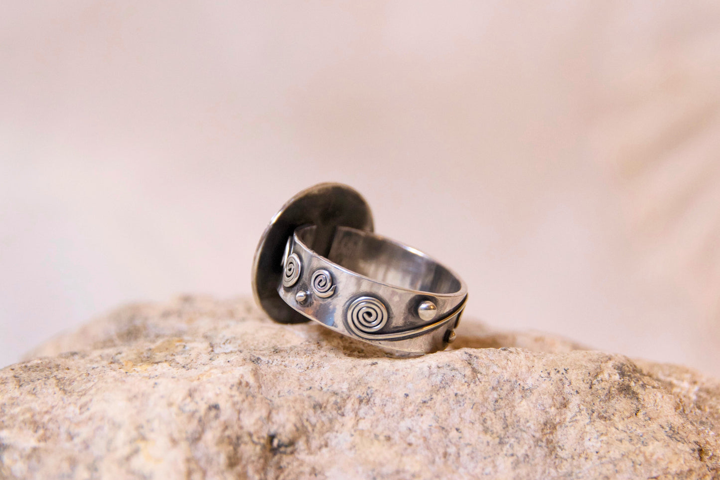 Swirly size 8 sterling silver one of a kind turquoise ring