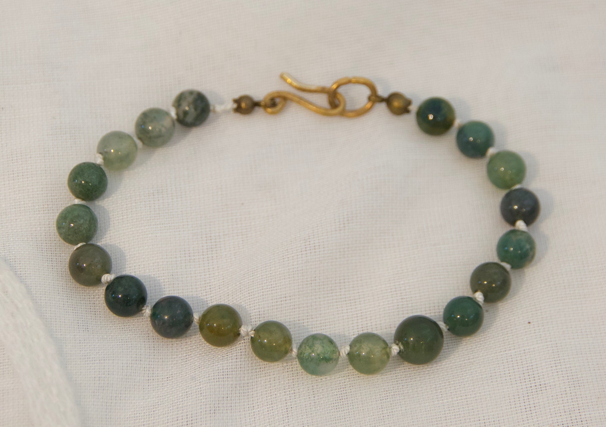 Knotted handmade bracelt
