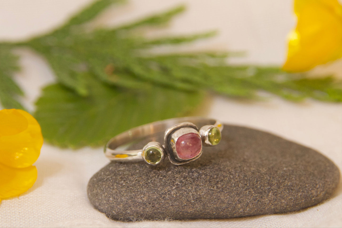 Unique ring